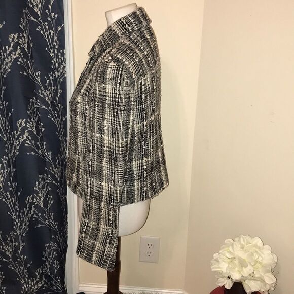 Lafayette 148 Textured Tweed Blazer Snap Front - Picture 2 of 10